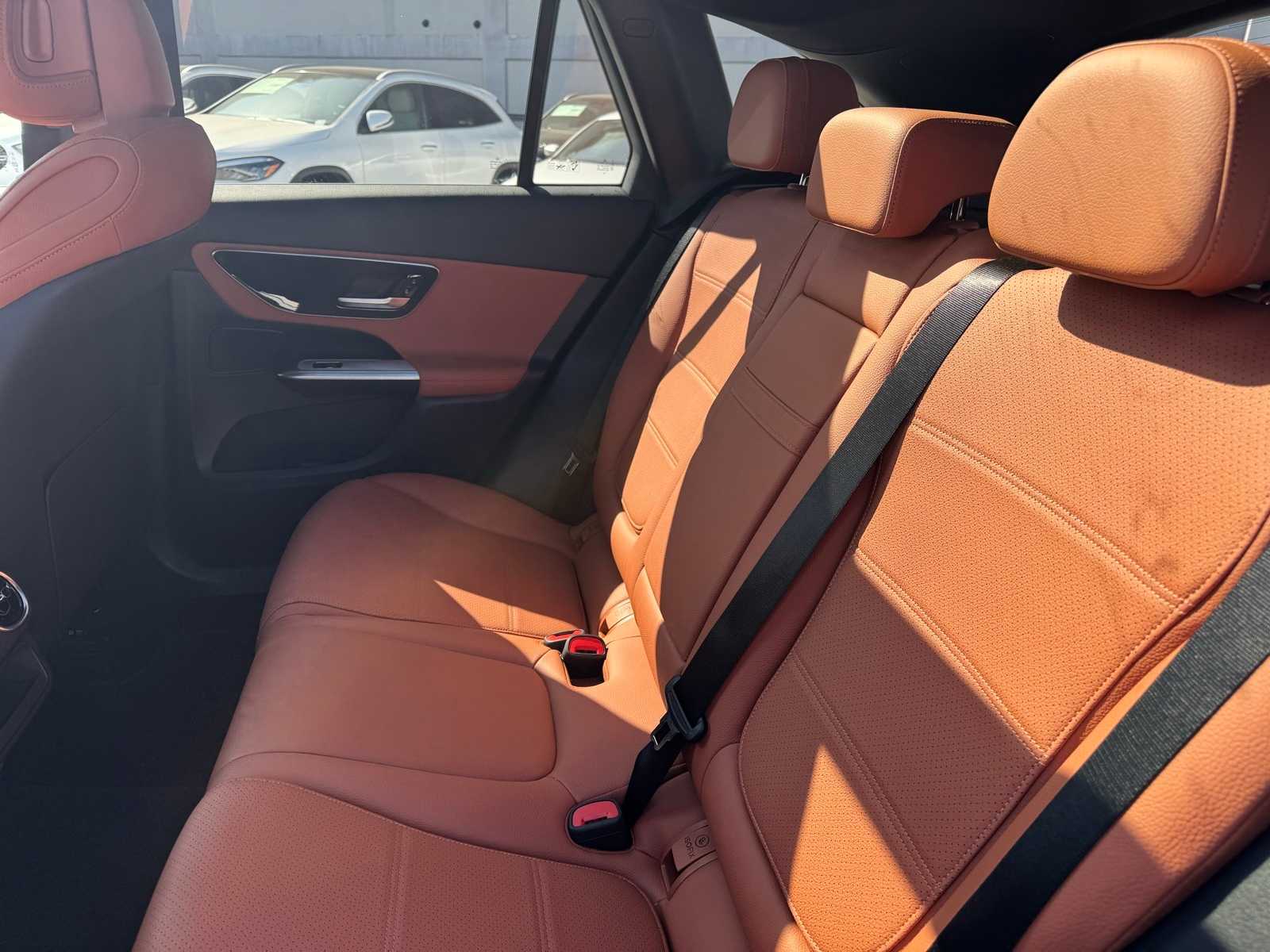 Thumbnail: 2026 Mercedes-Benz GLC - 6