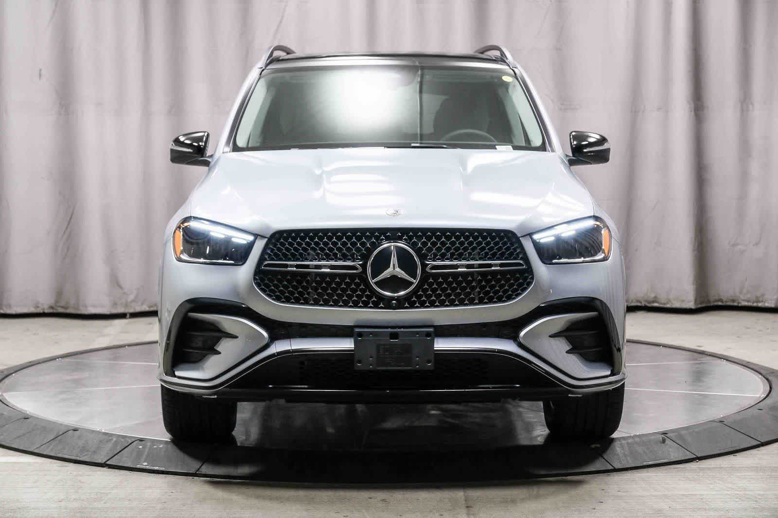 Thumbnail: 2026 Mercedes-Benz GLE - 6