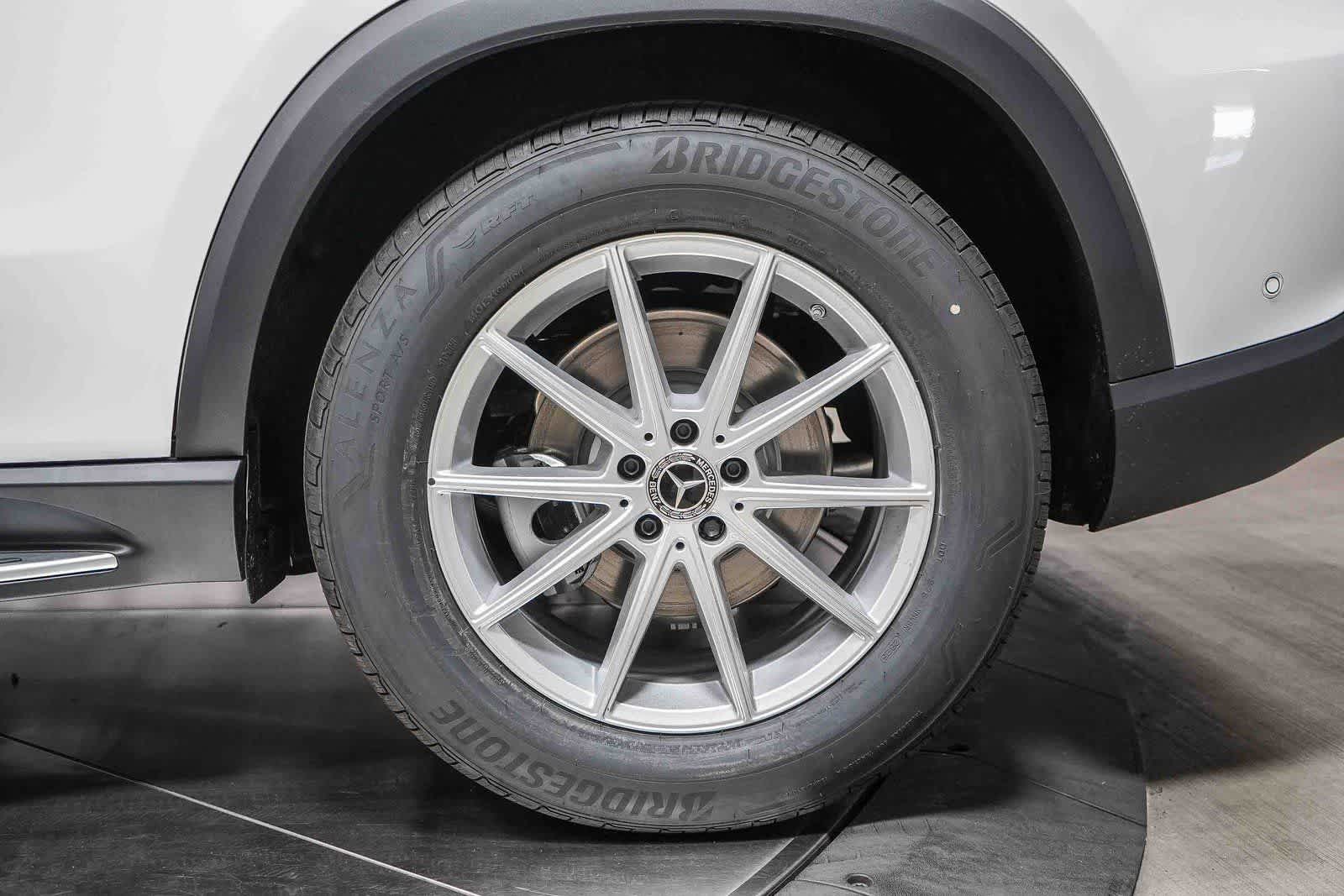 Thumbnail: 2026 Mercedes-Benz GLE - 10