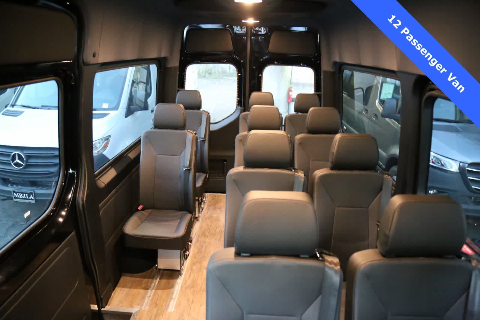 Thumbnail: 2024 Mercedes-Benz Sprinter - 16