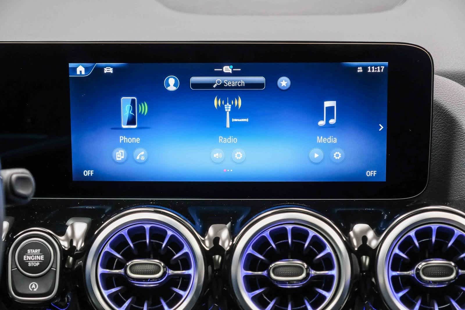 Thumbnail: 2025 Mercedes-Benz GLA - 16