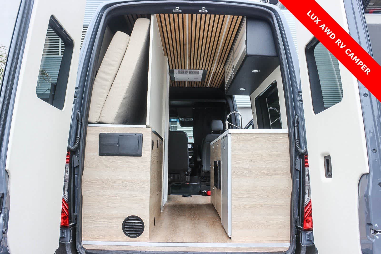 Thumbnail: 2023 Mercedes-Benz Sprinter - 7