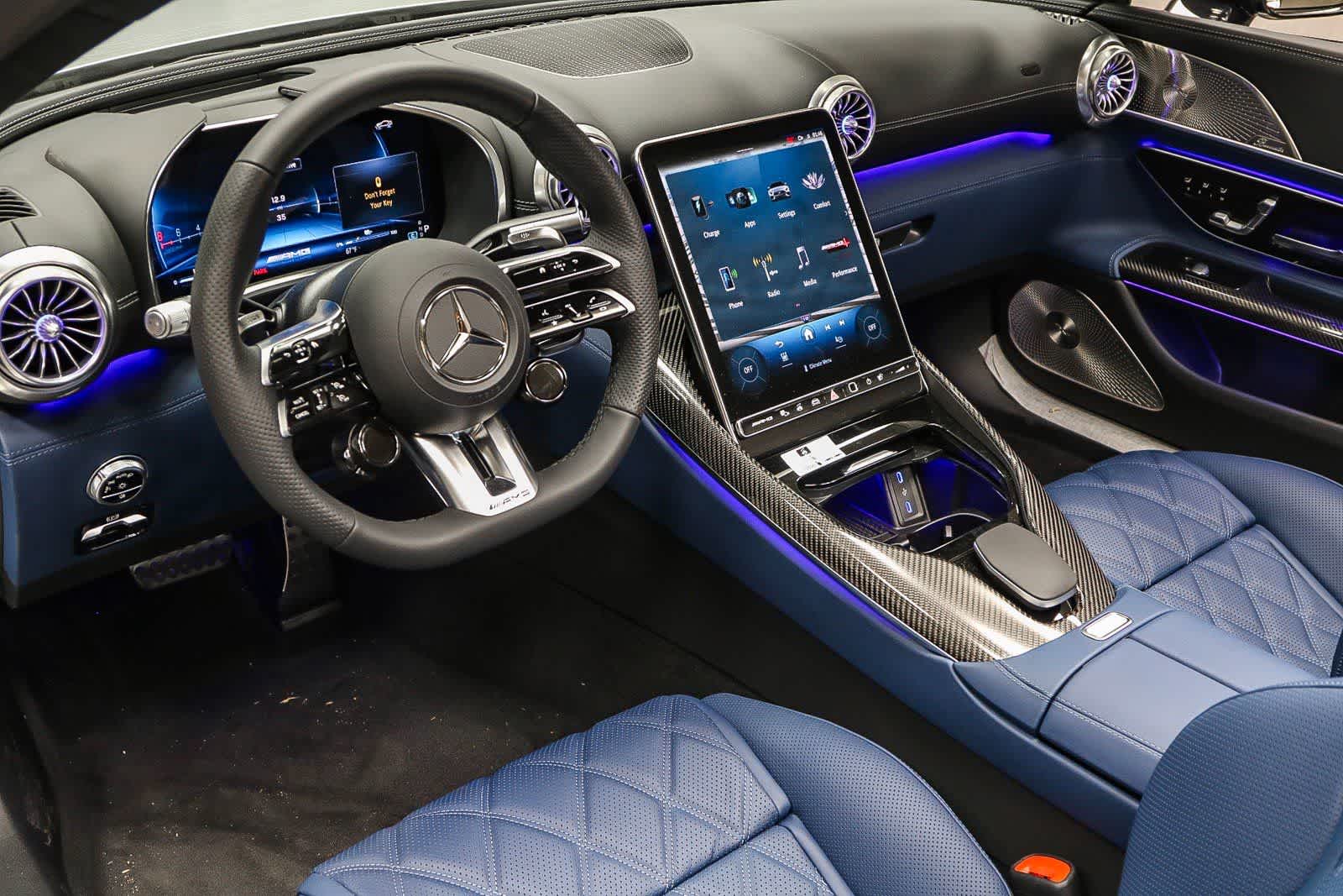 Thumbnail: 2024 Mercedes-Benz SL-Class - 18