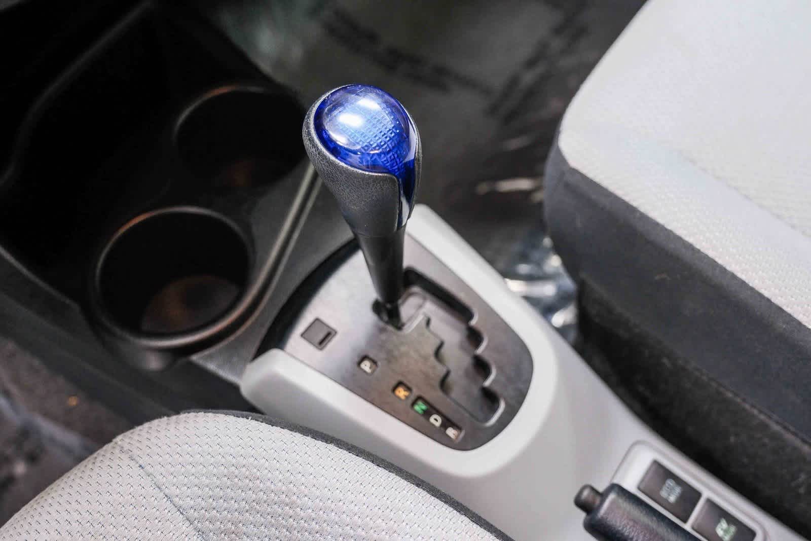 Thumbnail: 2014 Toyota Prius c - 21