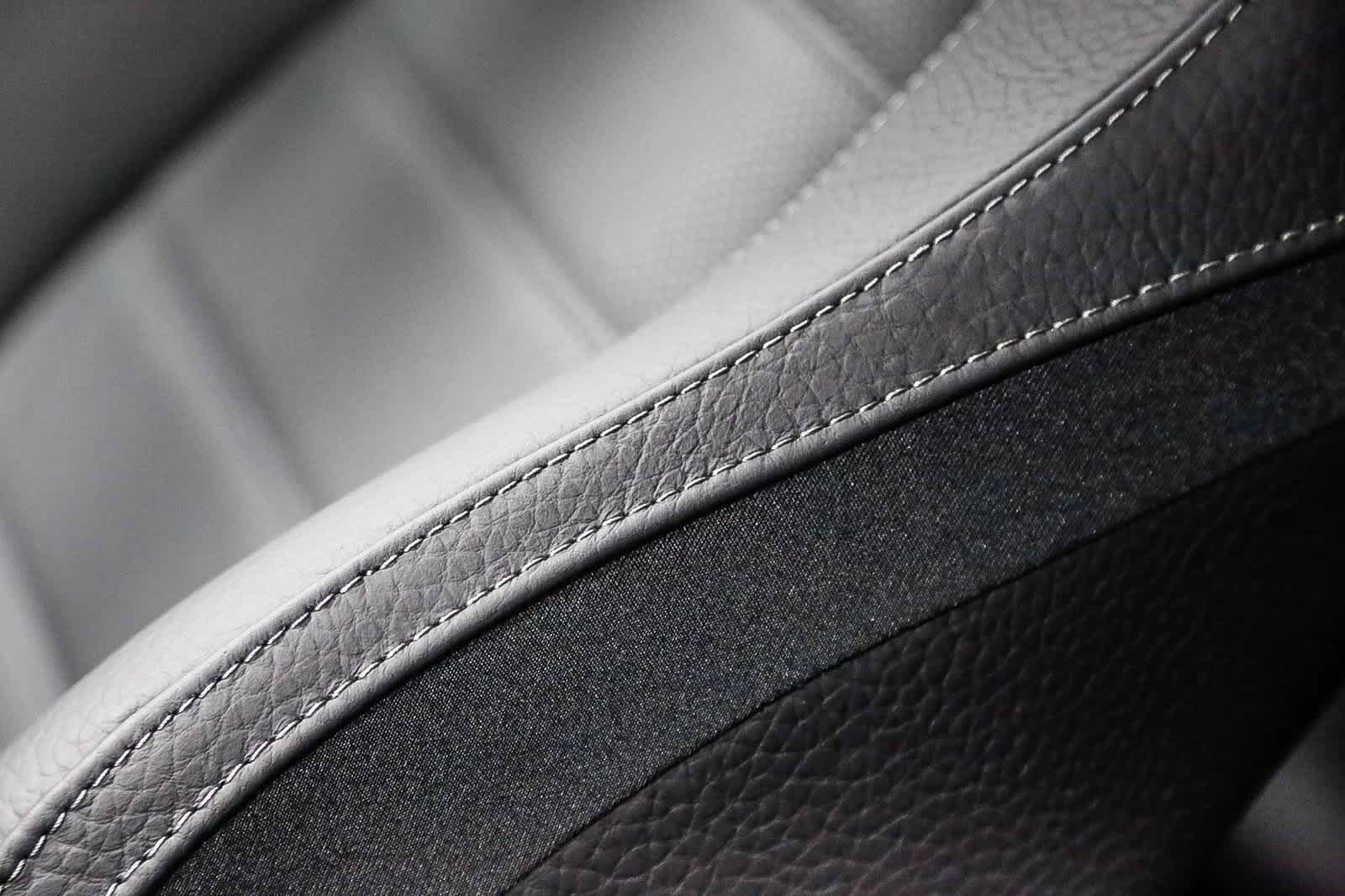 Thumbnail: 2026 Mercedes-Benz GLE - 24