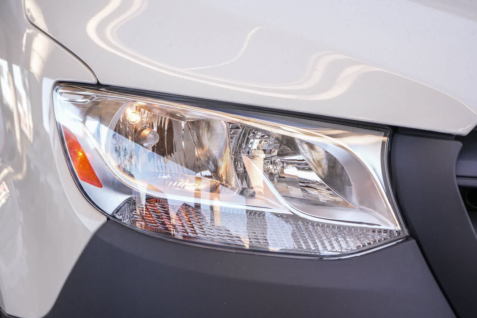 Thumbnail: 2026 Mercedes-Benz Sprinter - 4