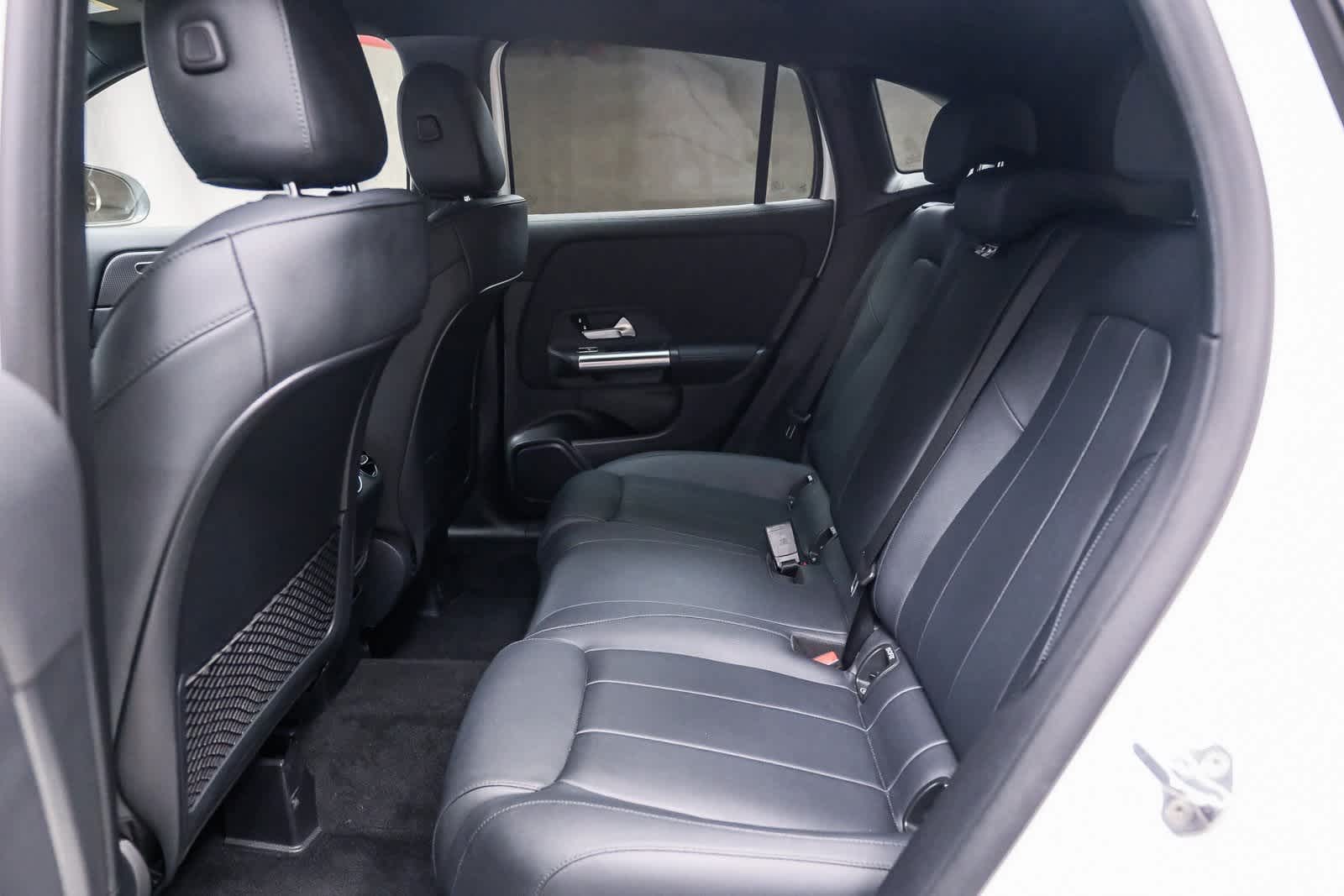 Thumbnail: 2023 Mercedes-Benz GLA - 19