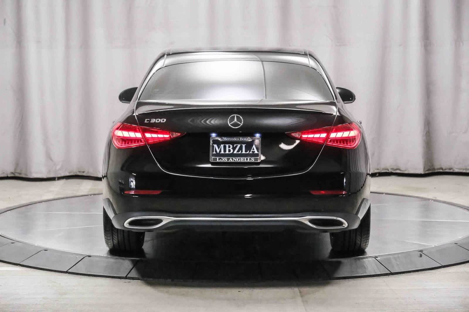 Thumbnail: 2023 Mercedes-Benz C-Class - 3