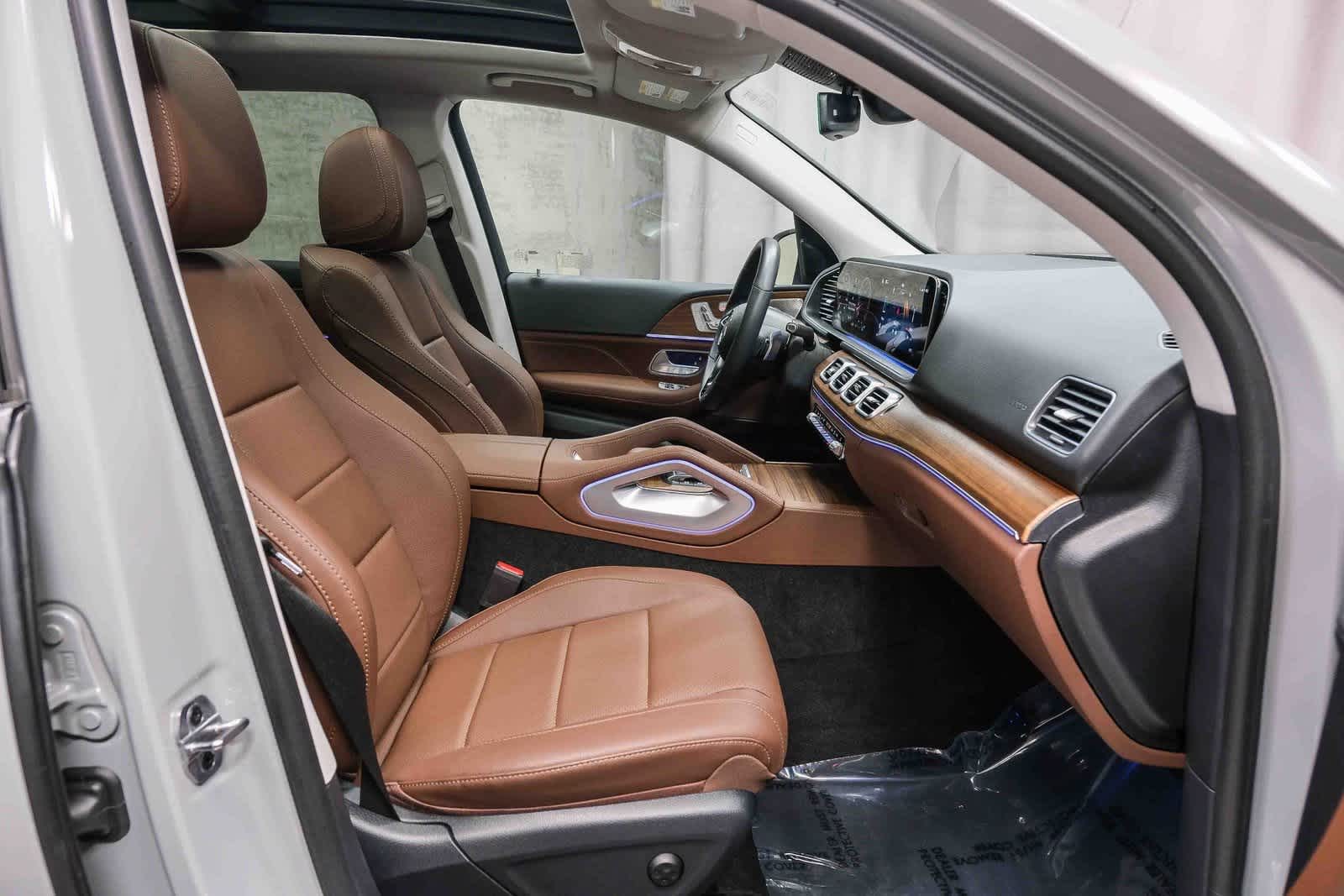 Thumbnail: 2025 Mercedes-Benz GLE - 18