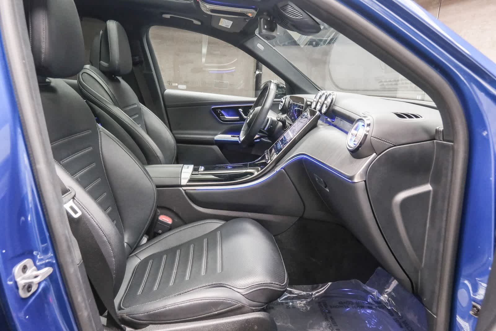 Thumbnail: 2023 Mercedes-Benz GLC - 16