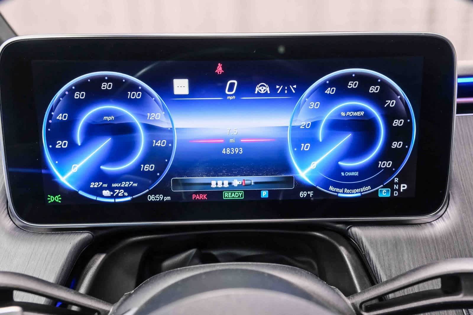 Thumbnail: 2023 Mercedes-Benz EQS - 20