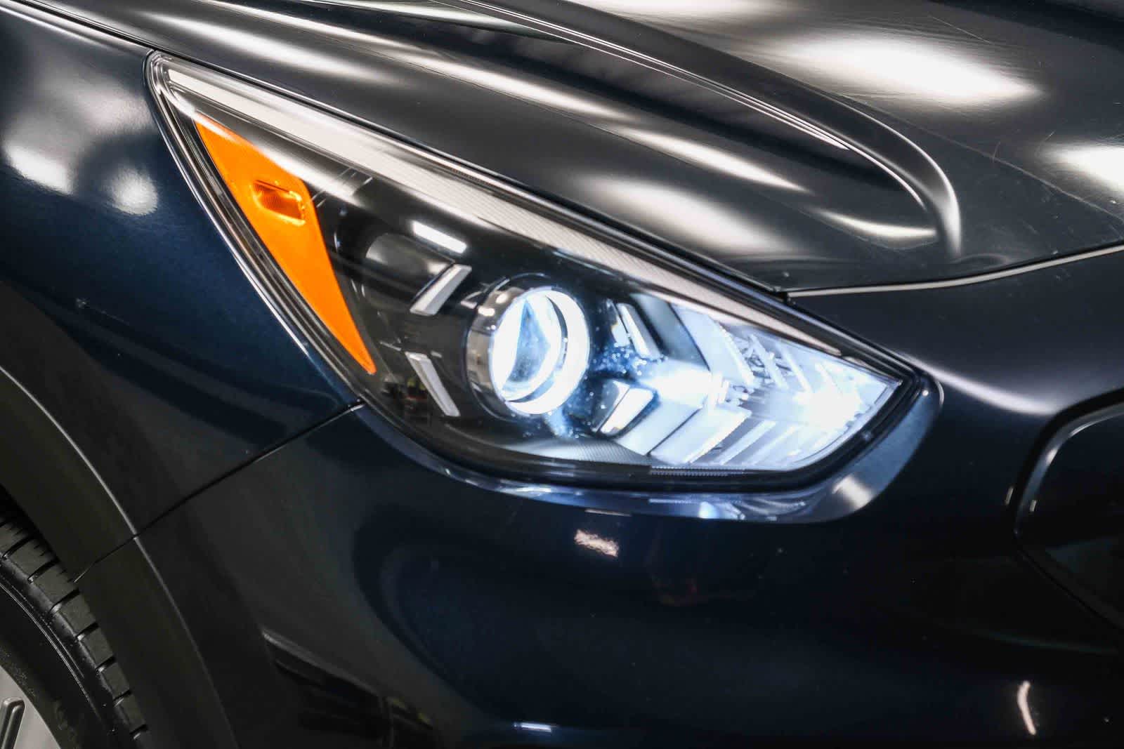 Thumbnail: 2020 Kia Niro - 14