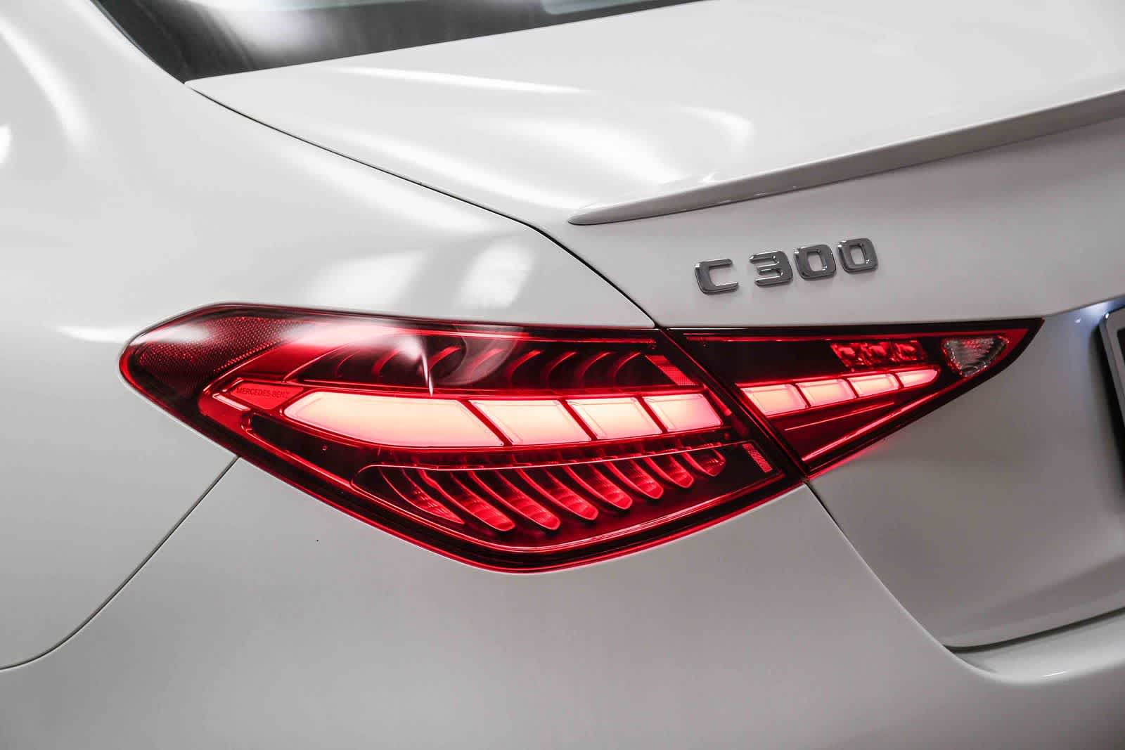 Thumbnail: 2022 Mercedes-Benz C-Class - 6
