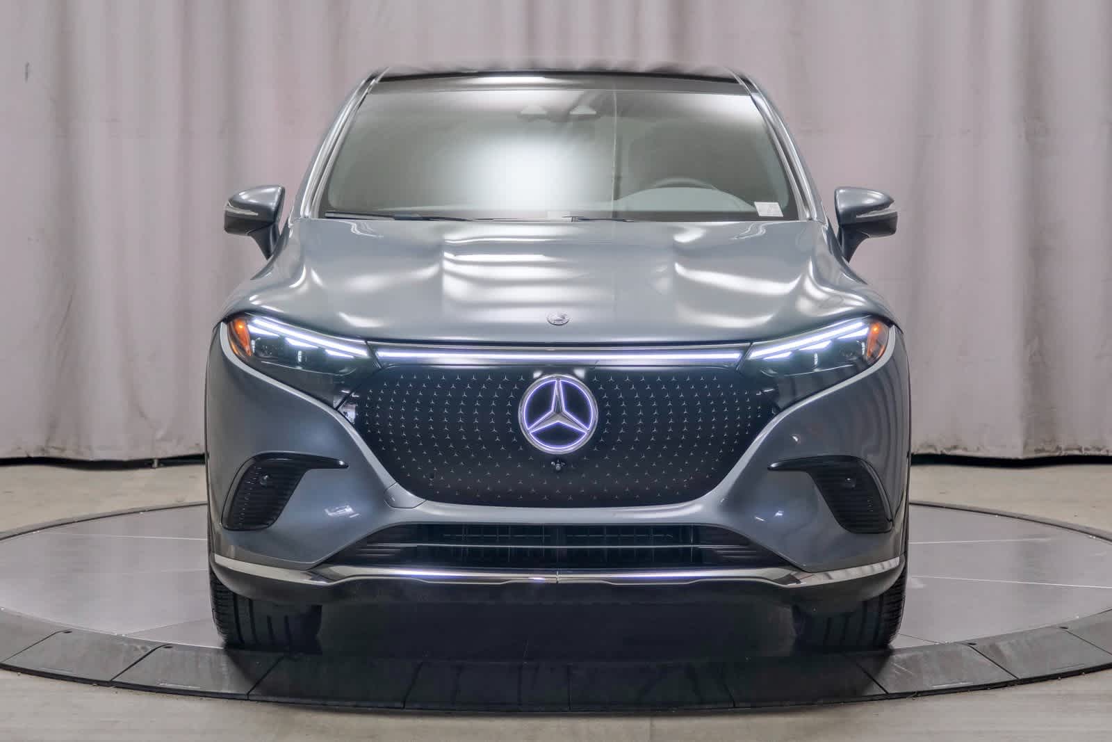 Thumbnail: 2025 Mercedes-Benz EQS - 2