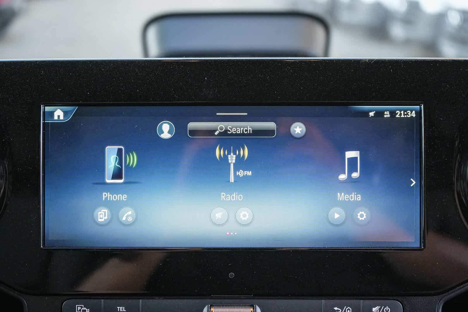 Thumbnail: 2025 Mercedes-Benz Sprinter - 15