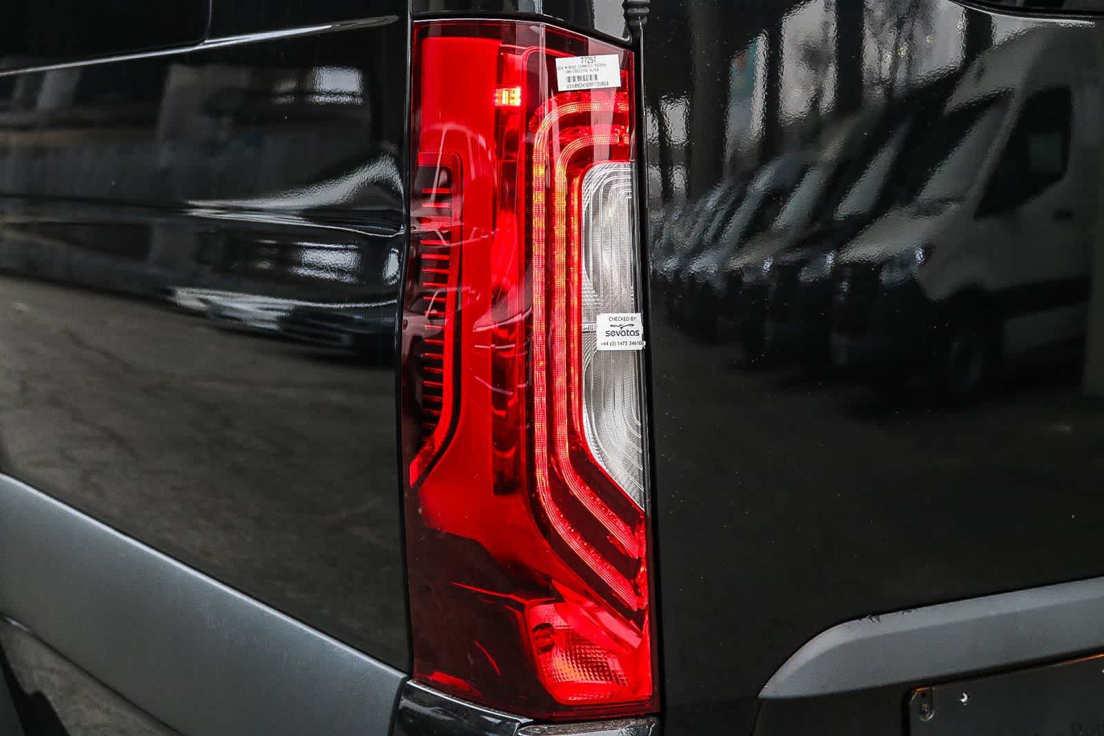 Thumbnail: 2024 Mercedes-Benz Sprinter - 9