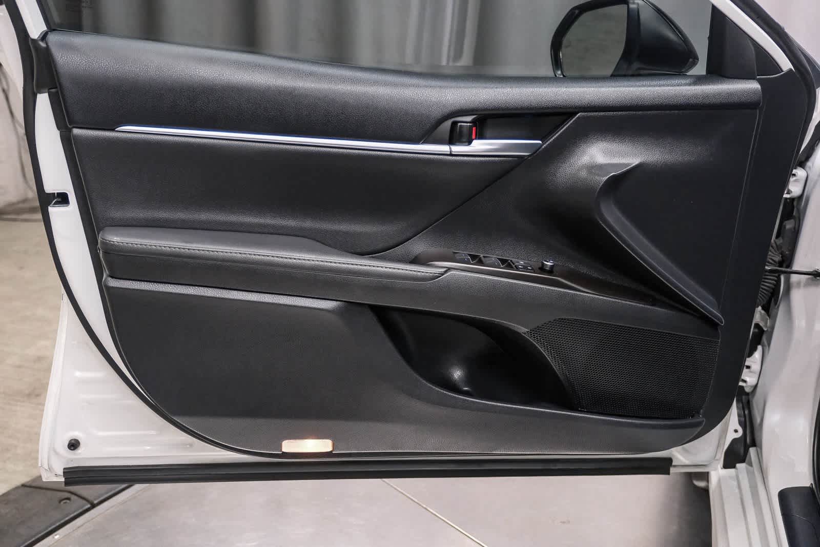 Thumbnail: 2023 Toyota Camry - 23