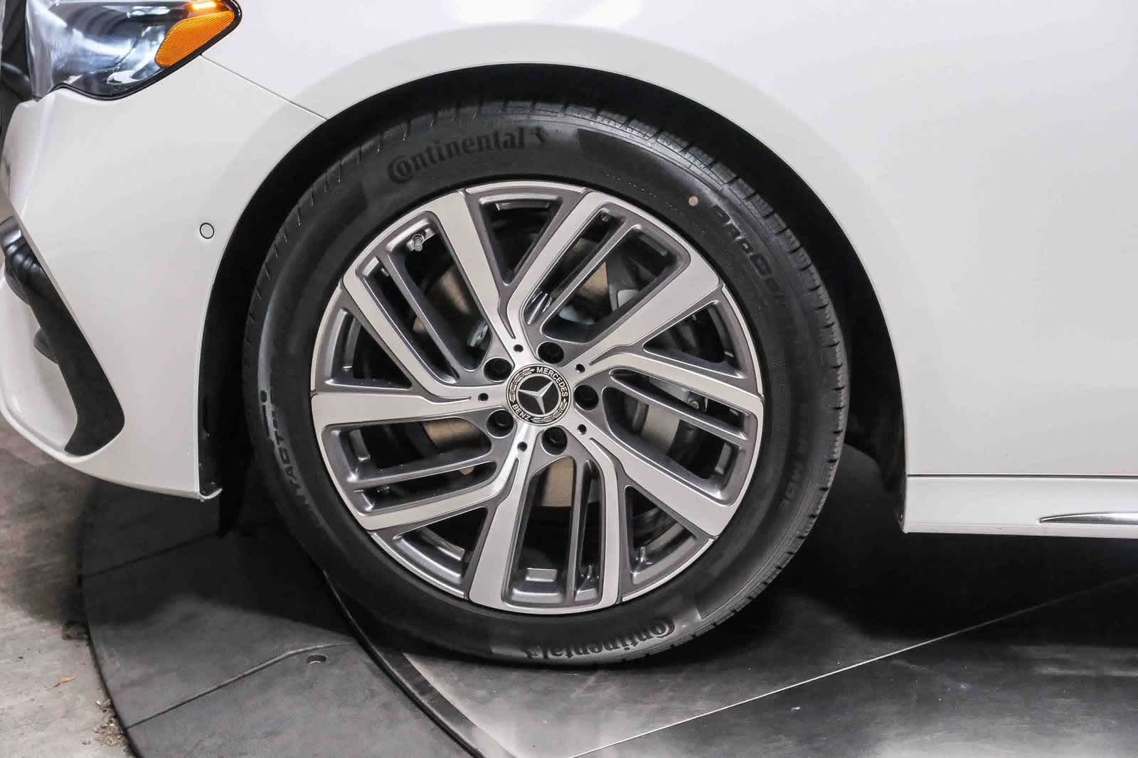 Thumbnail: 2026 Mercedes-Benz E-Class - 10