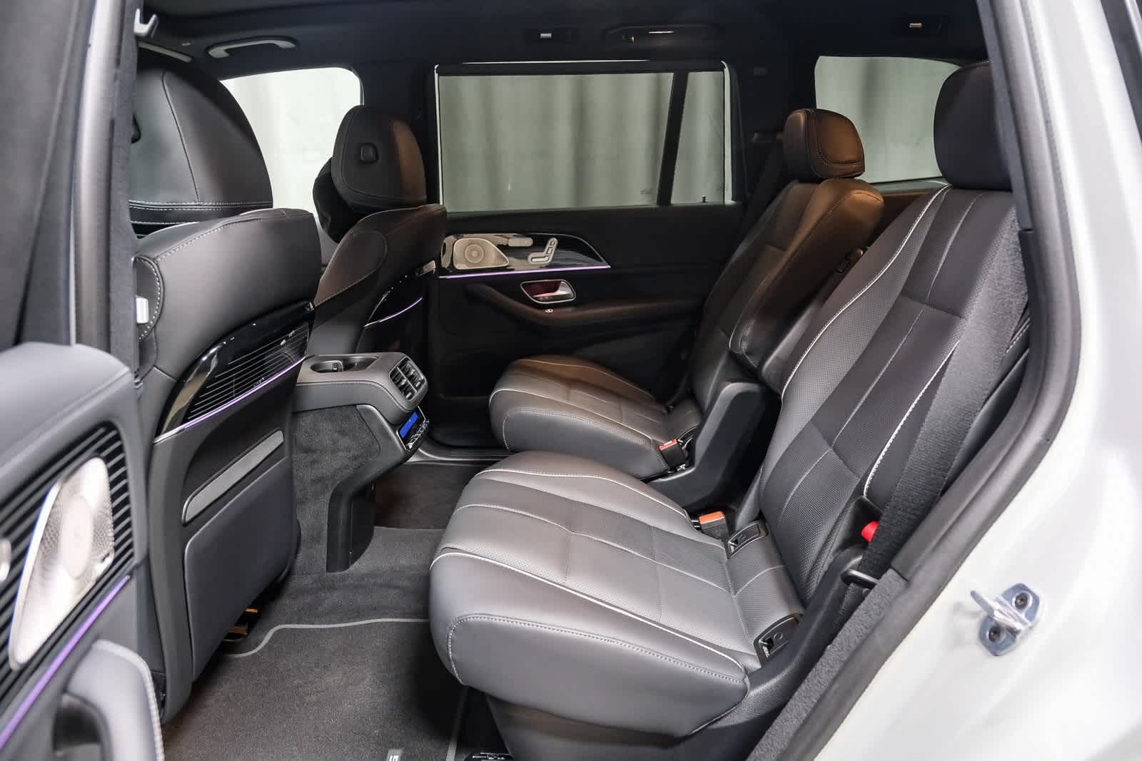 Thumbnail: 2025 Mercedes-Benz GLS - 18