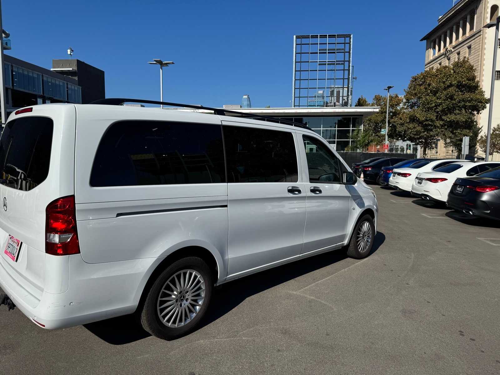 Thumbnail: 2023 Mercedes-Benz Metris - 3