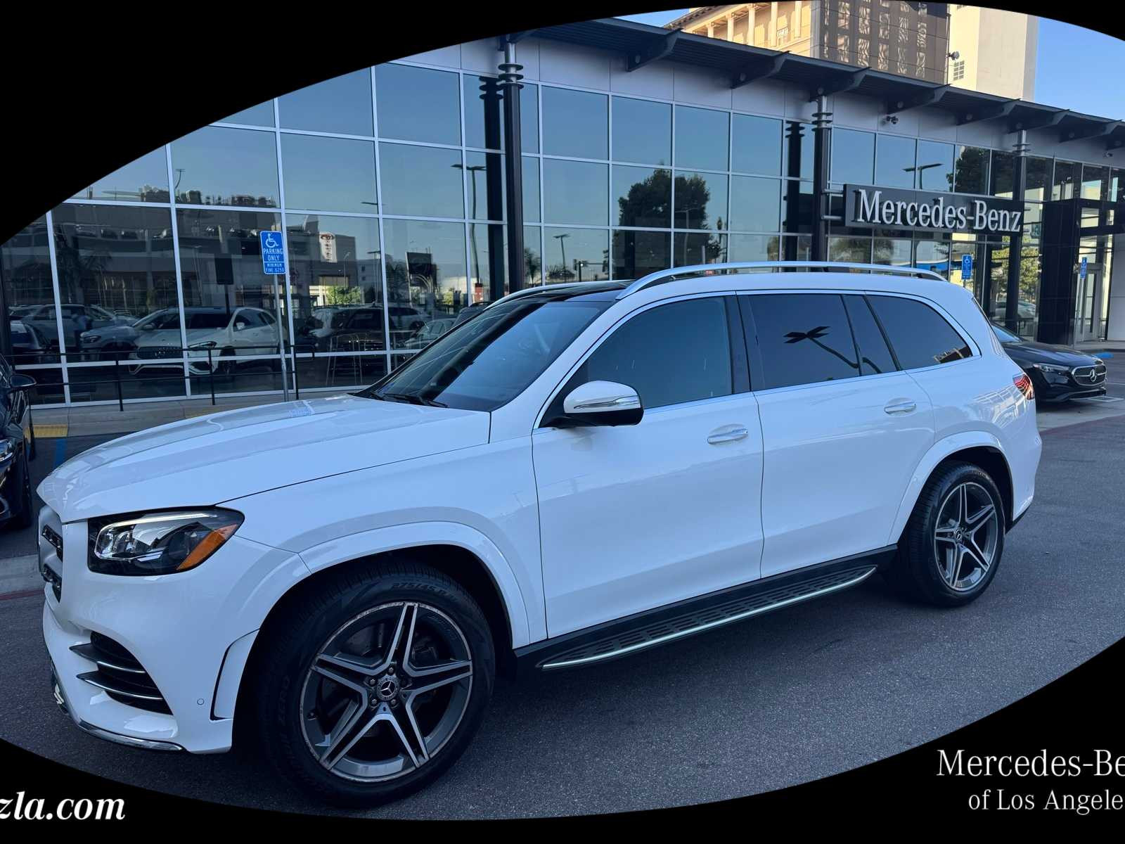 Thumbnail: 2023 Mercedes-Benz GLS - 1