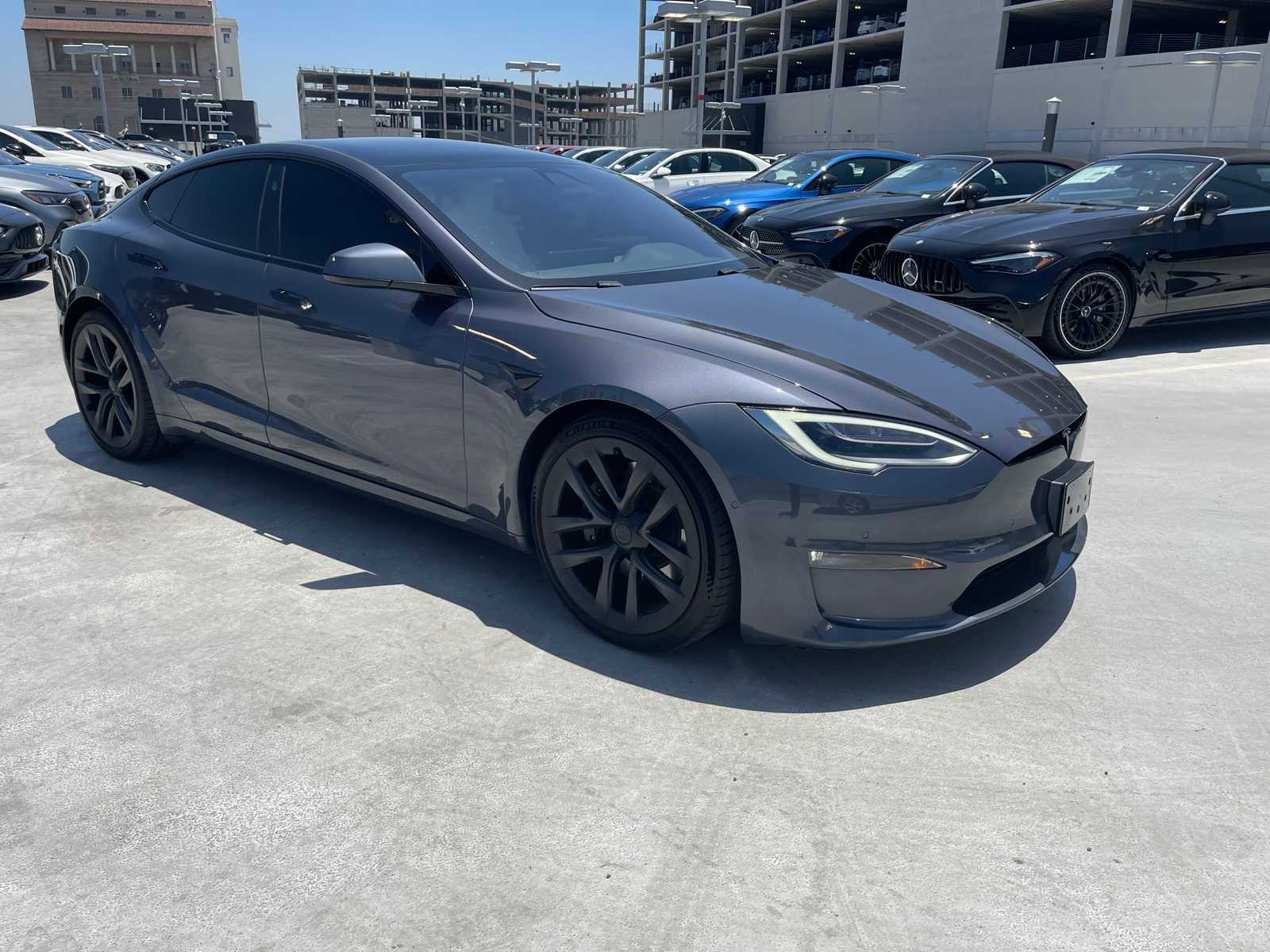 Thumbnail: 2022 Tesla Model S - 4