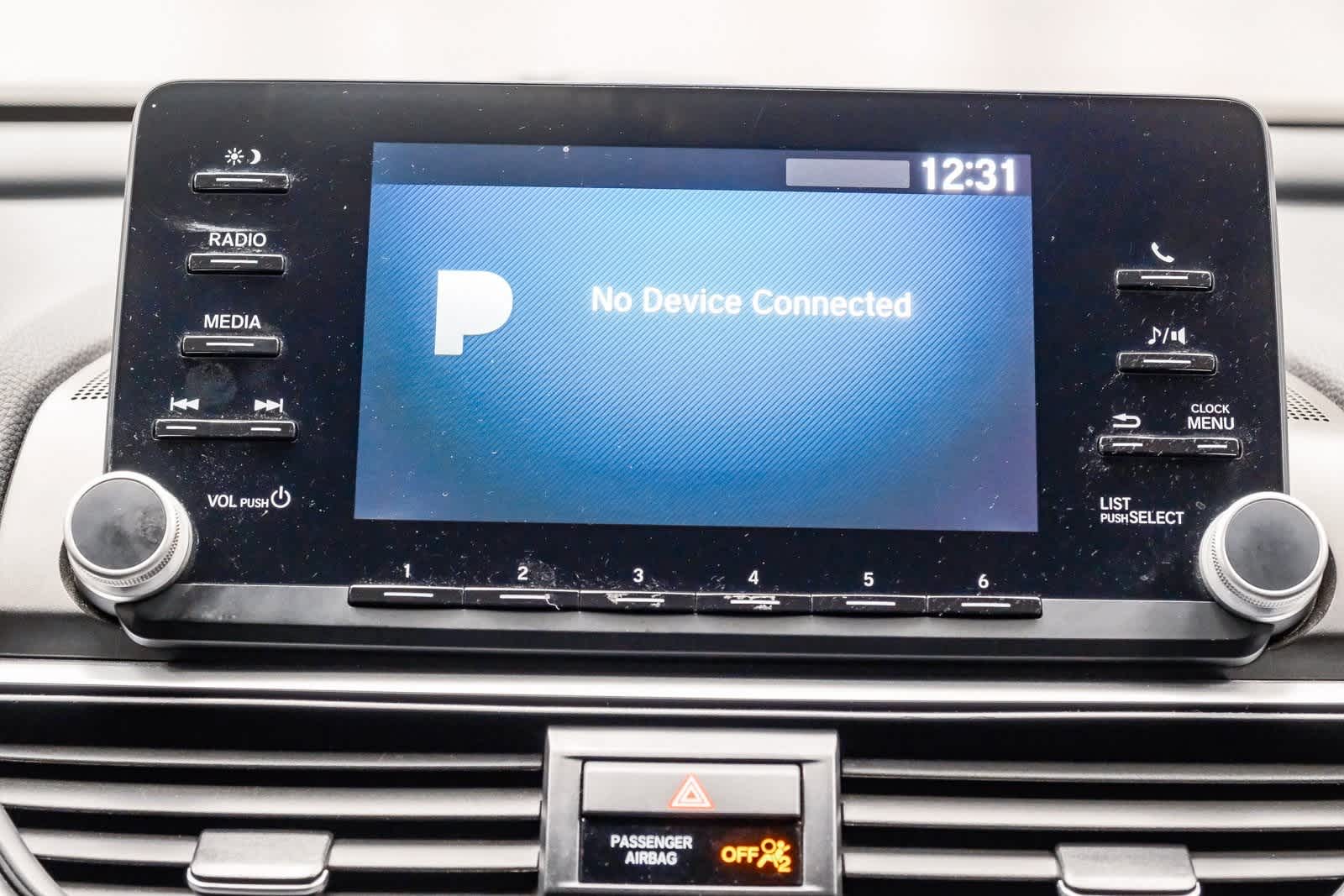 Thumbnail: 2019 Honda Accord - 16