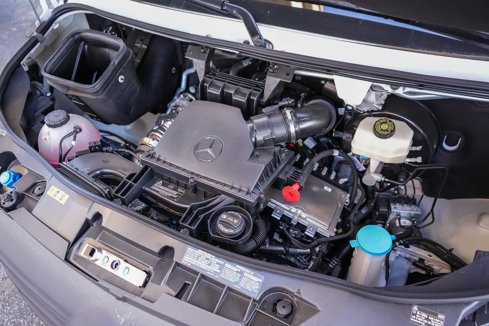 Thumbnail: 2025 Mercedes-Benz Sprinter - 26