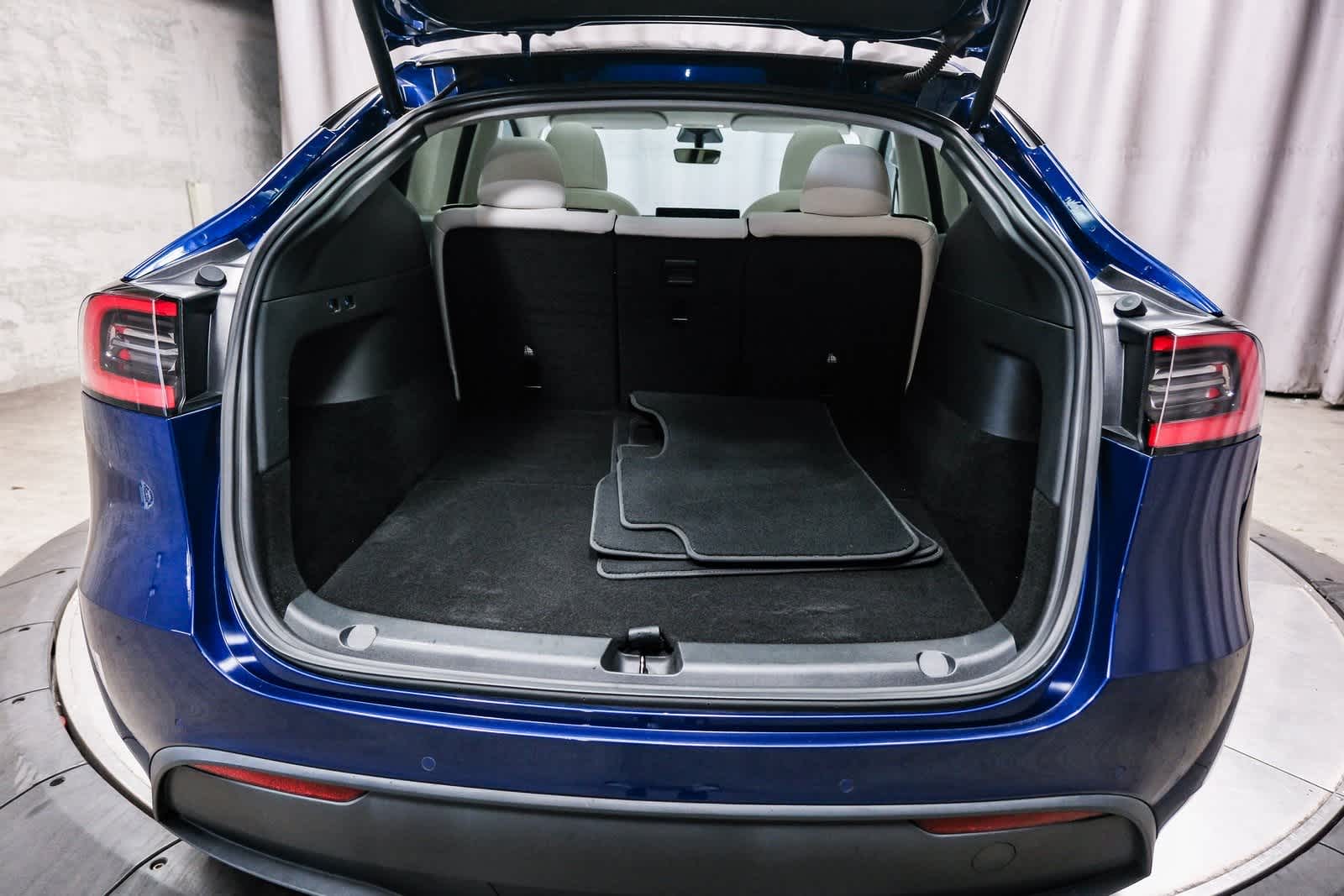 Thumbnail: 2021 Tesla Model Y - 23