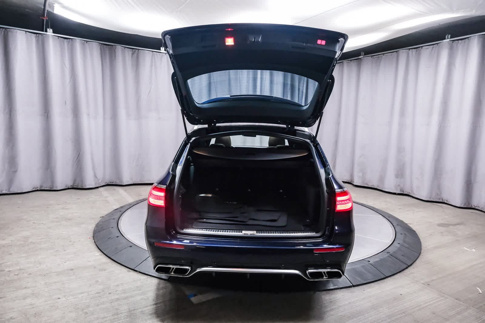 Thumbnail: 2019 Mercedes-Benz E-Class - 27