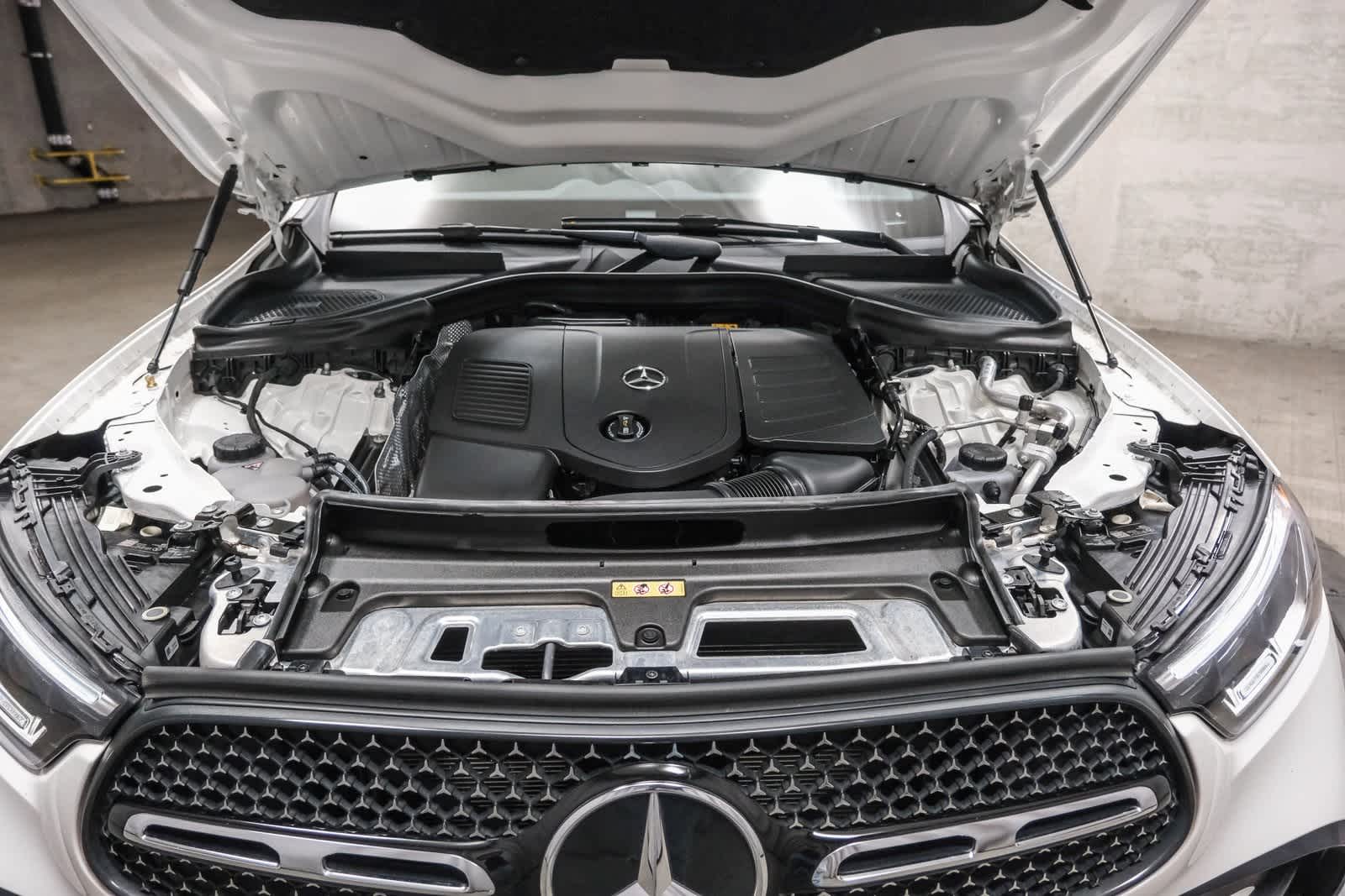 Thumbnail: 2023 Mercedes-Benz GLC - 24