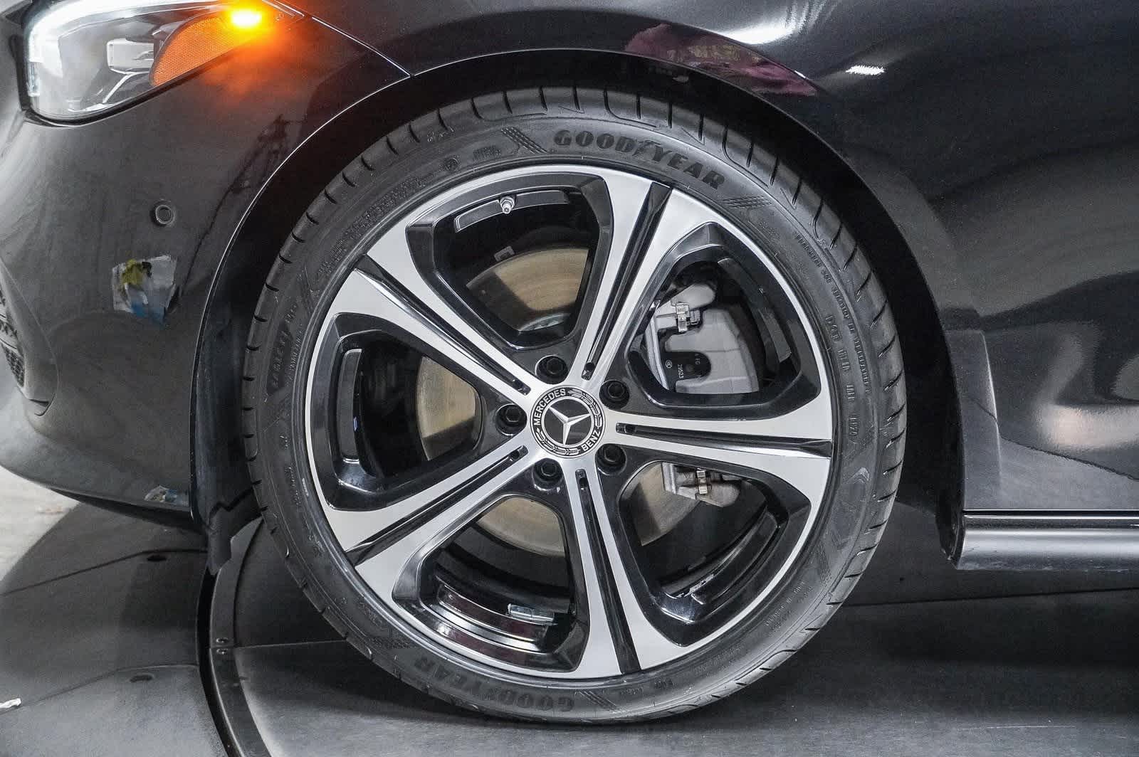 2023 Mercedes-Benz C-Class C 300 9