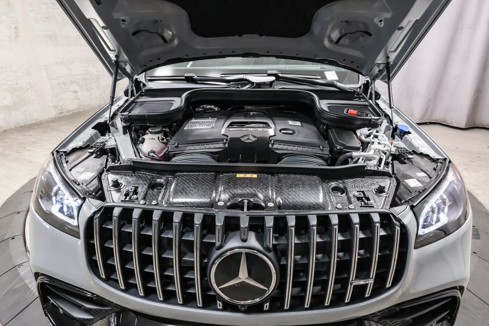 Thumbnail: 2026 Mercedes-Benz GL-Class - 30