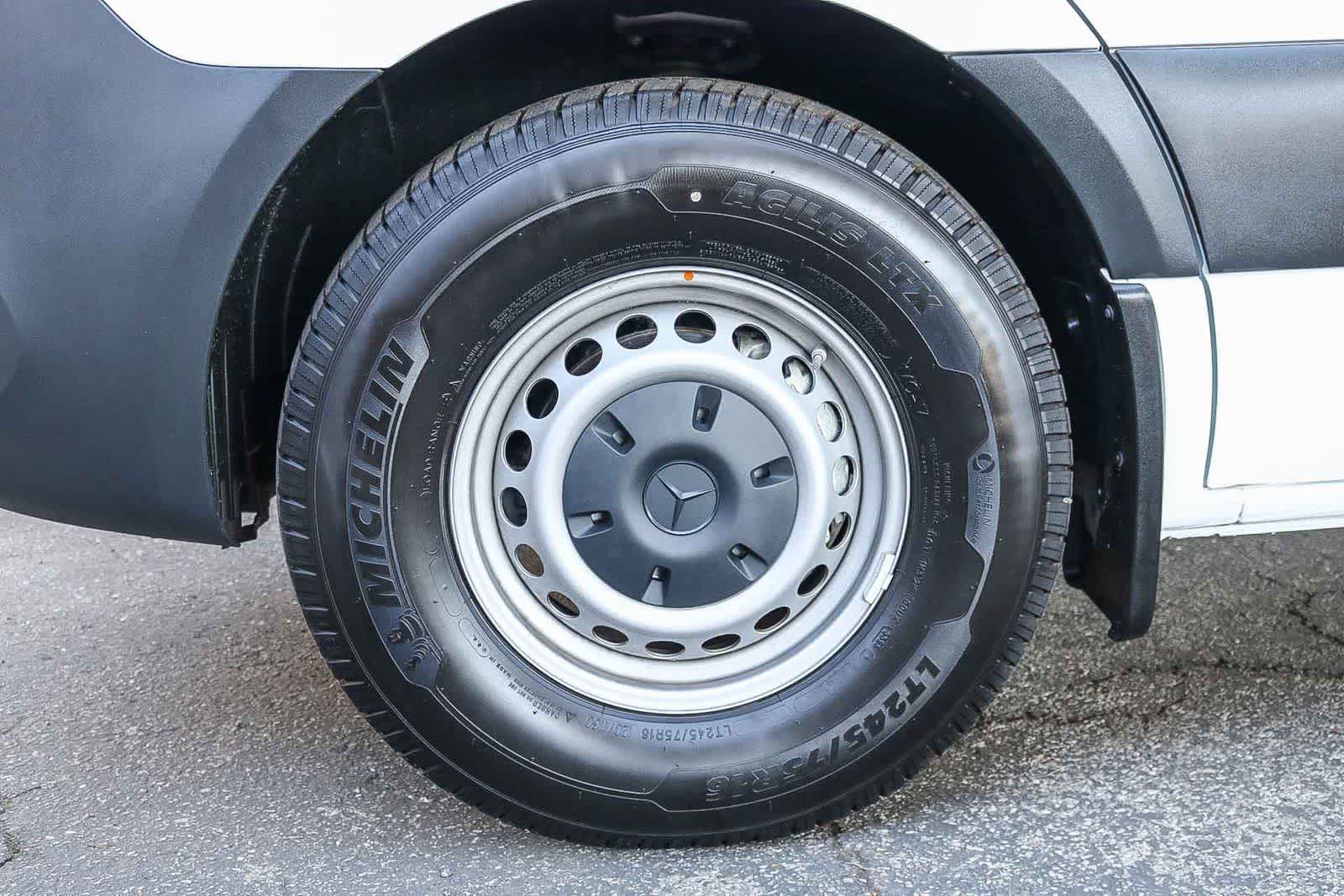 Thumbnail: 2024 Mercedes-Benz eSprinter - 11