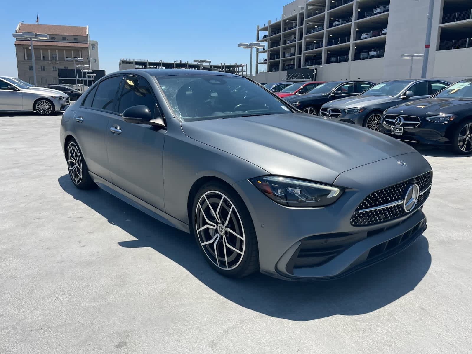 Thumbnail: 2022 Mercedes-Benz C-Class - 4