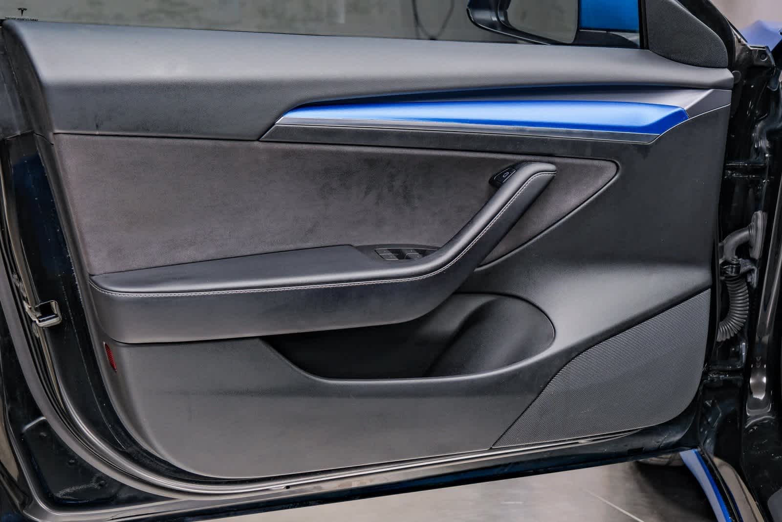 Thumbnail: 2021 Tesla Model 3 - 19