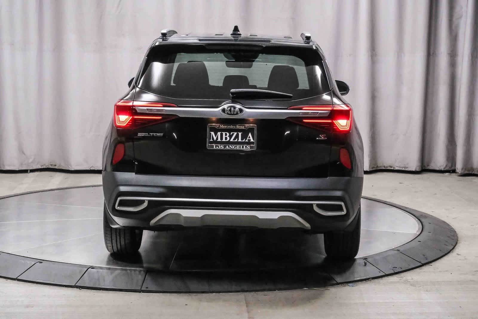 Thumbnail: 2021 Kia Seltos - 3