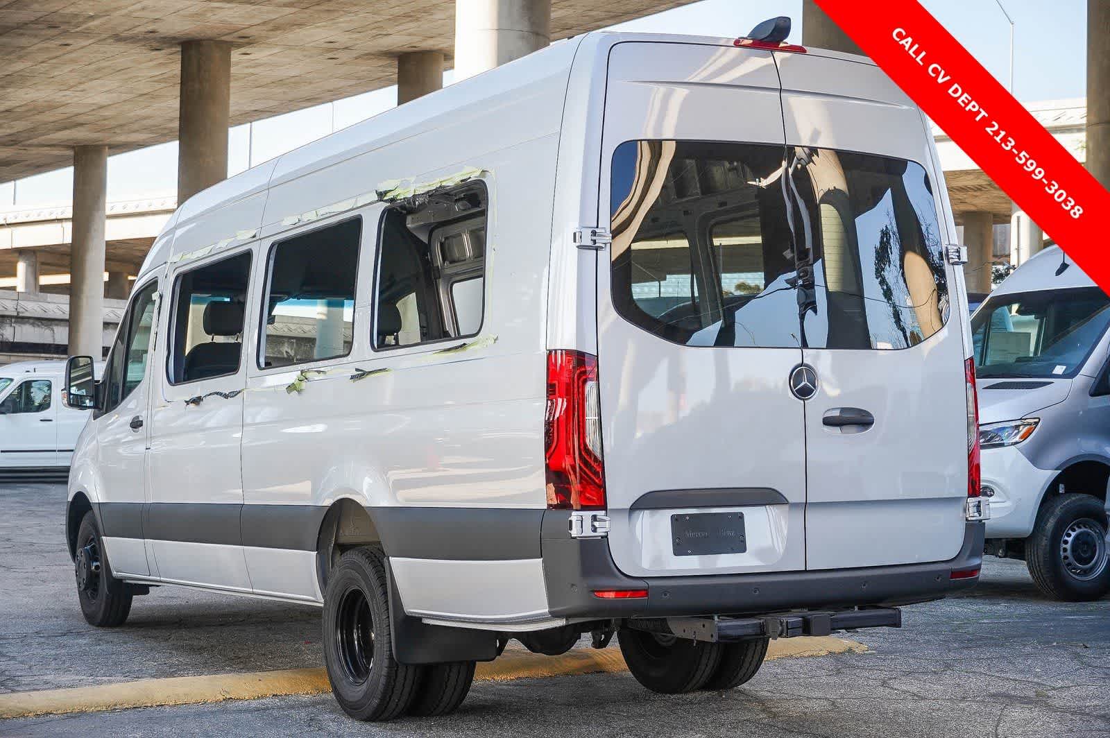 Thumbnail: 2024 Mercedes-Benz Sprinter - 2