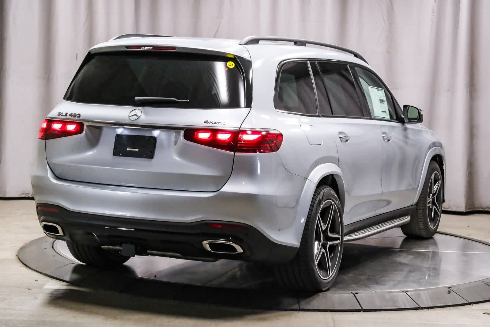 Thumbnail: 2026 Mercedes-Benz GLS - 4