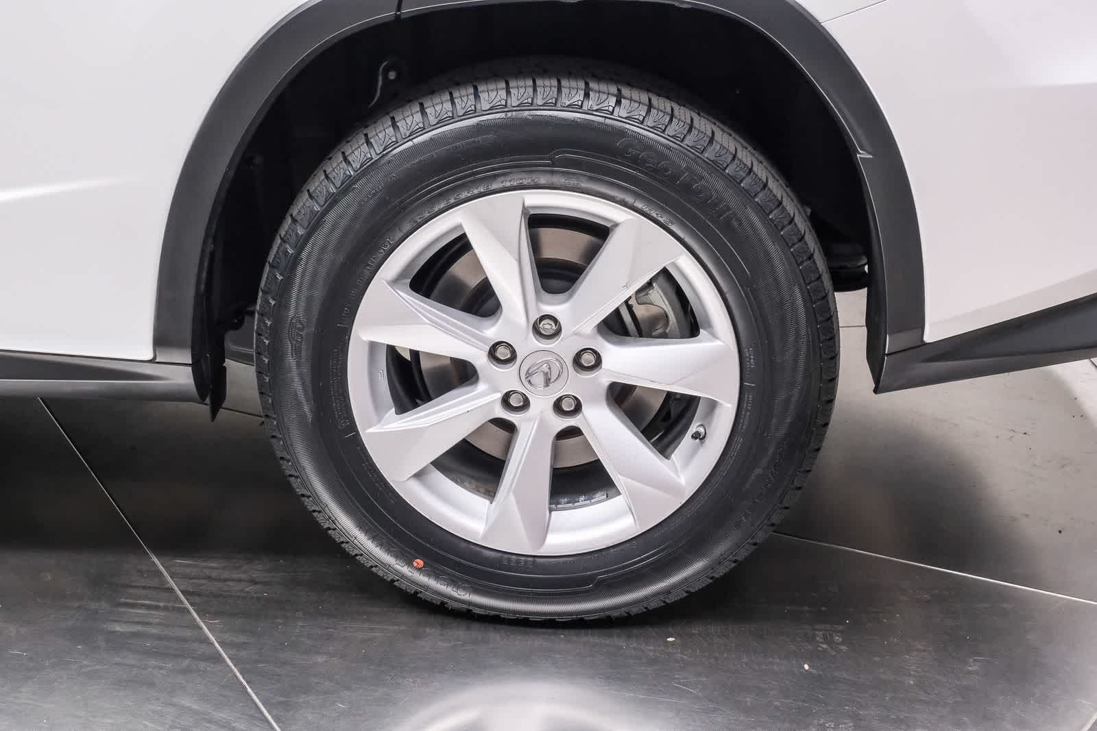 Thumbnail: 2016 Lexus RX - 23