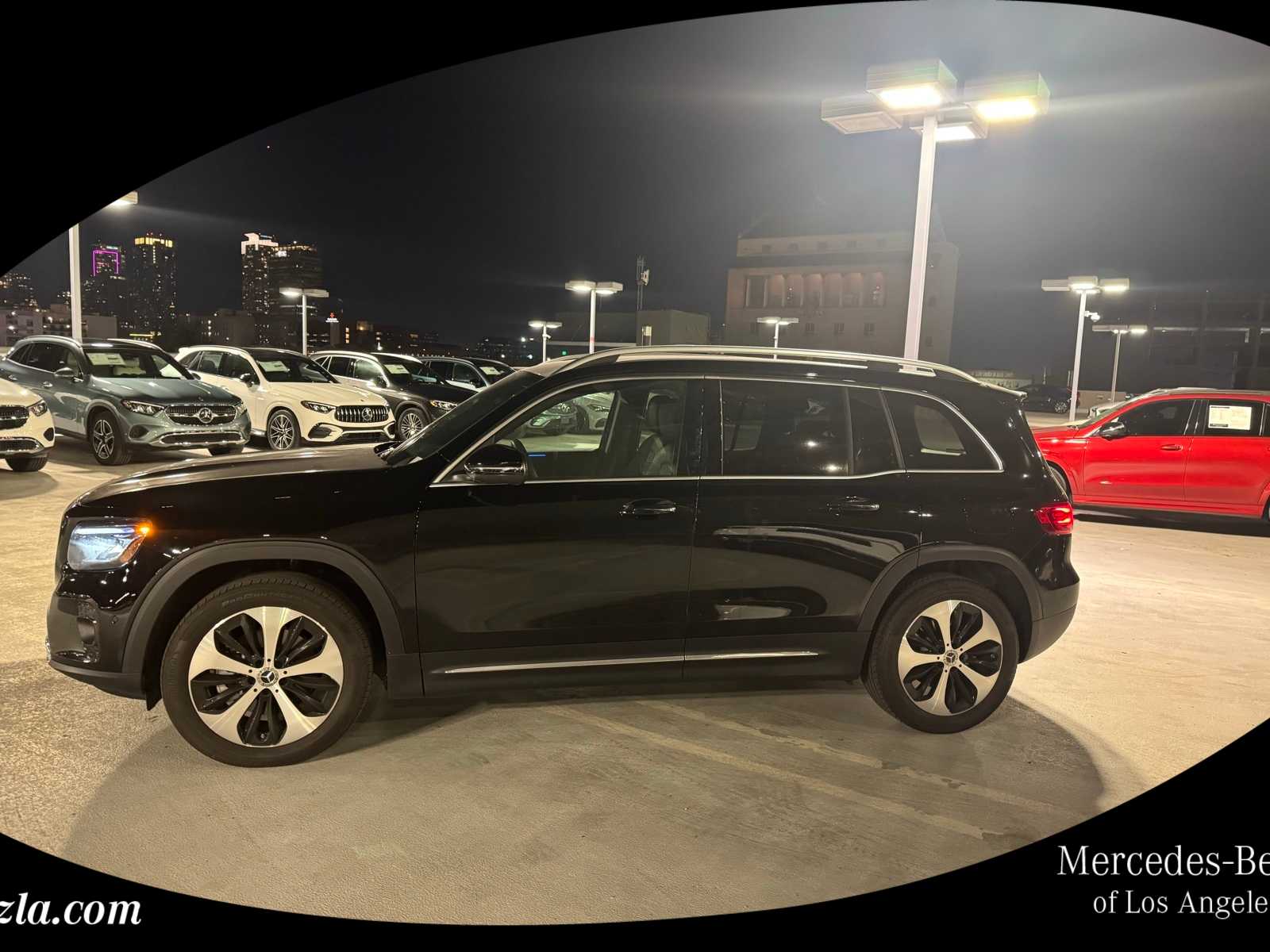 2025 Mercedes-Benz GLB Base