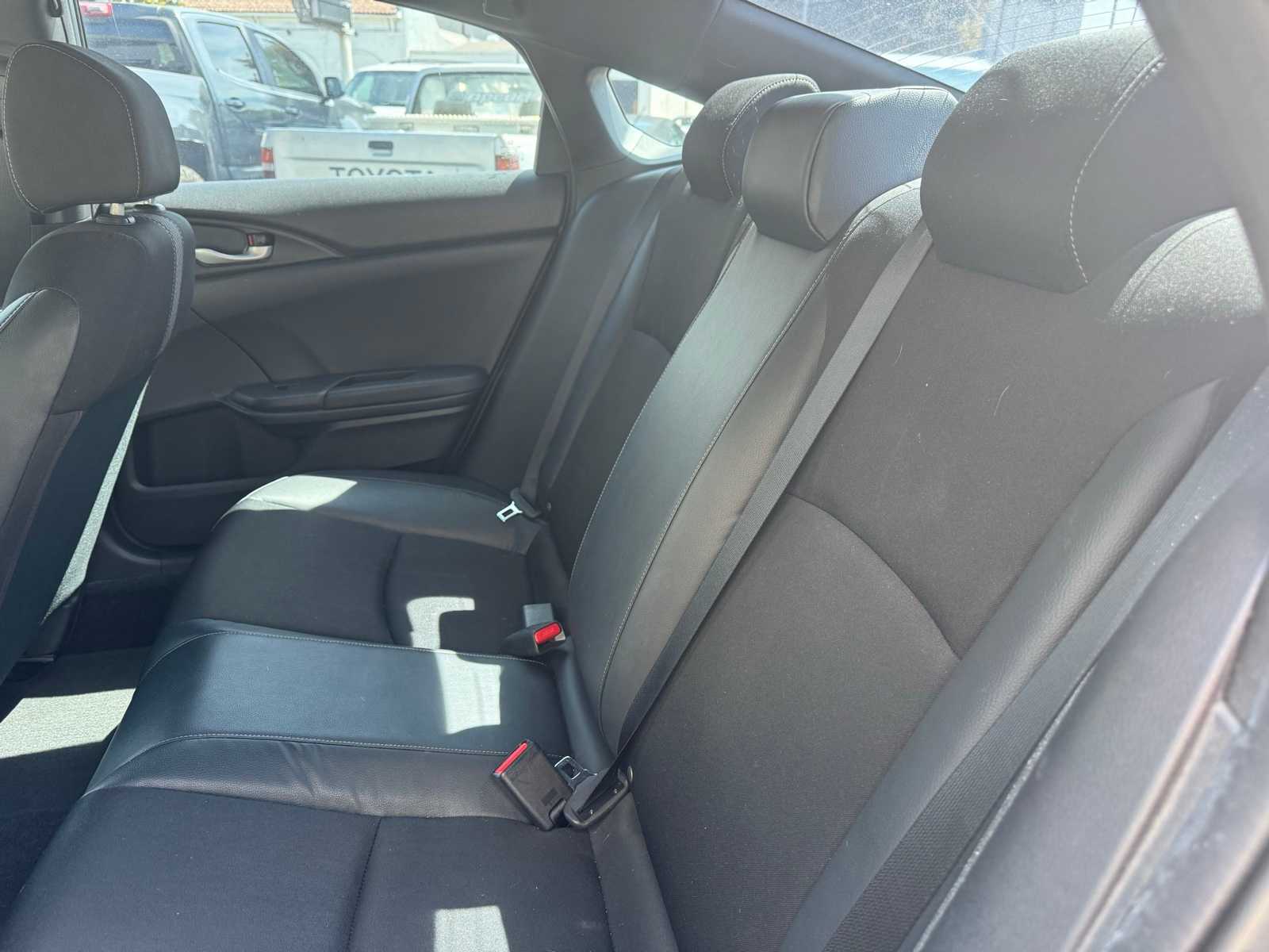 Thumbnail: 2019 Honda Civic - 6