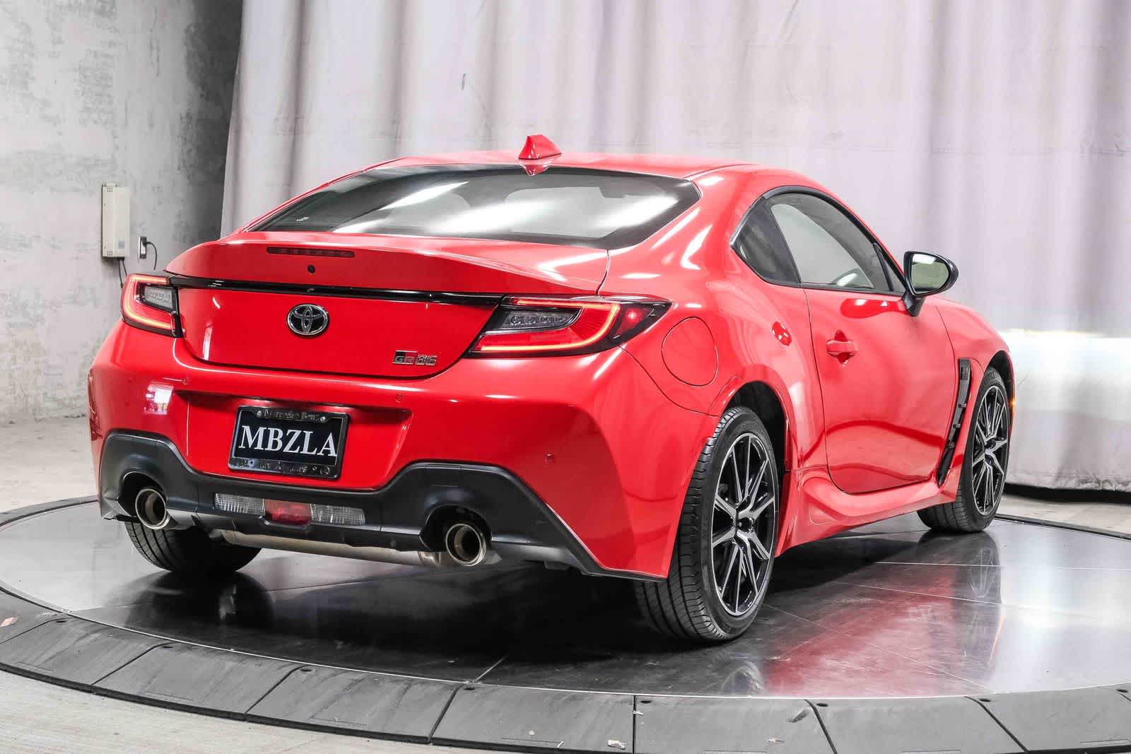 Thumbnail: 2025 Toyota GR86 - 4