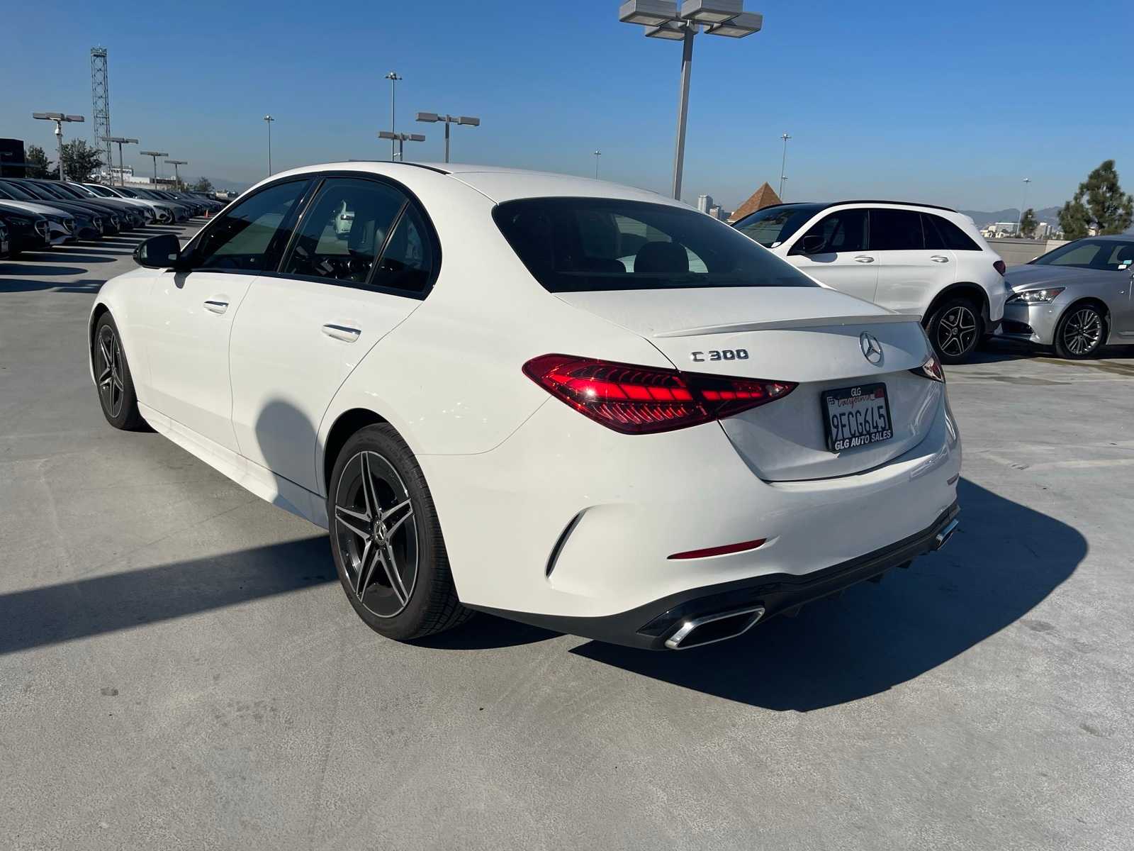 Thumbnail: 2023 Mercedes-Benz C-Class - 3