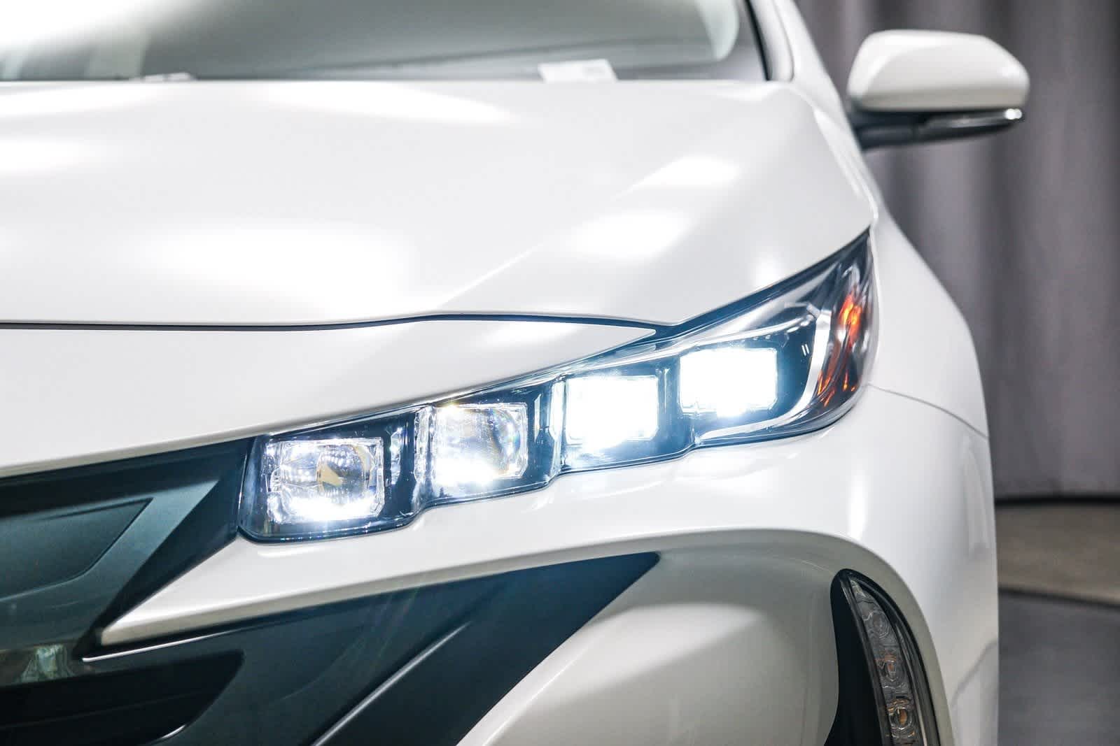 Thumbnail: 2021 Toyota Prius Prime - 11