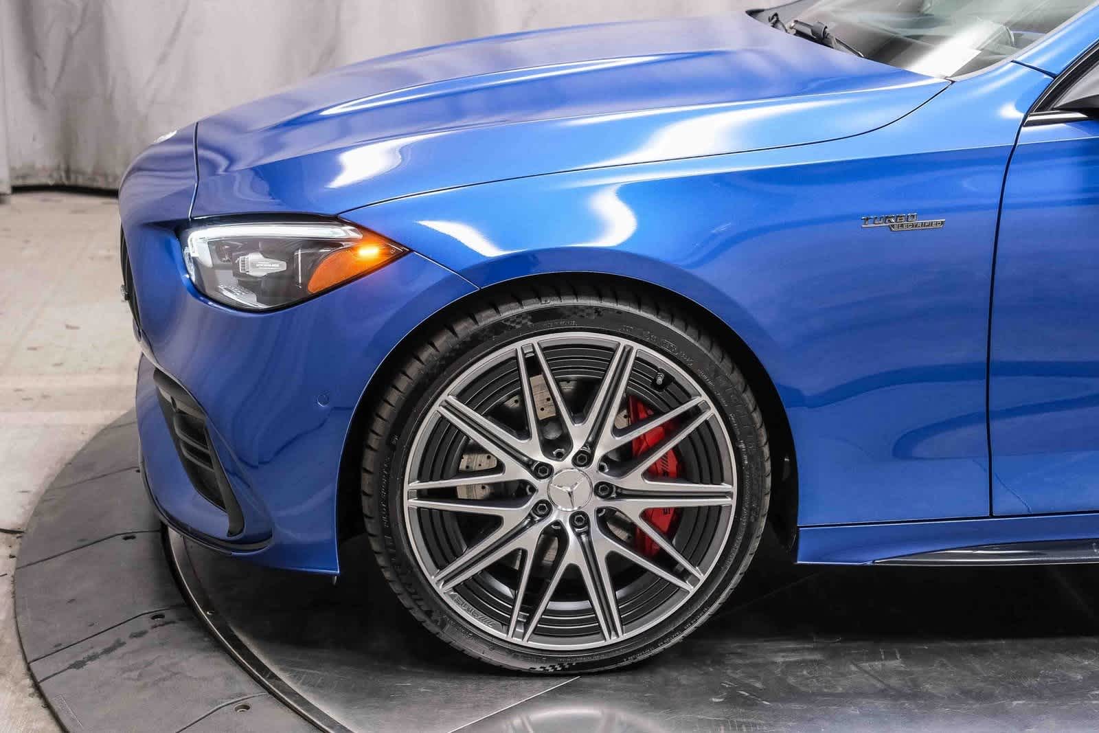 Thumbnail: 2025 Mercedes-Benz C-Class - 11