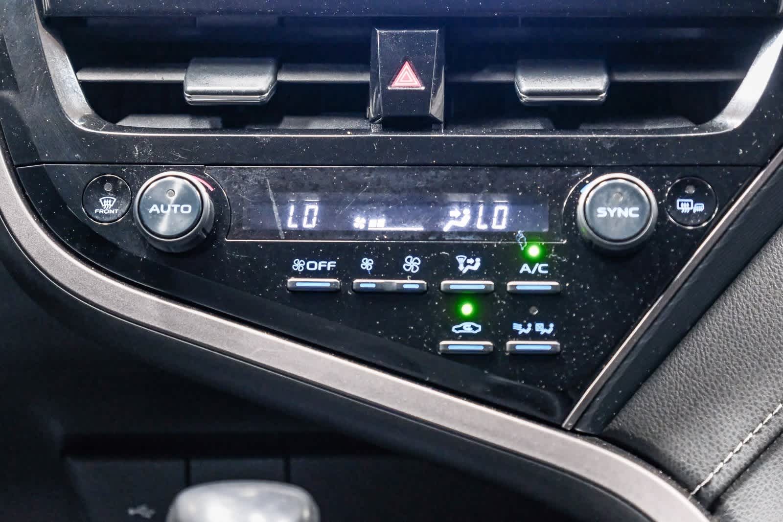 Thumbnail: 2022 Toyota Camry - 15