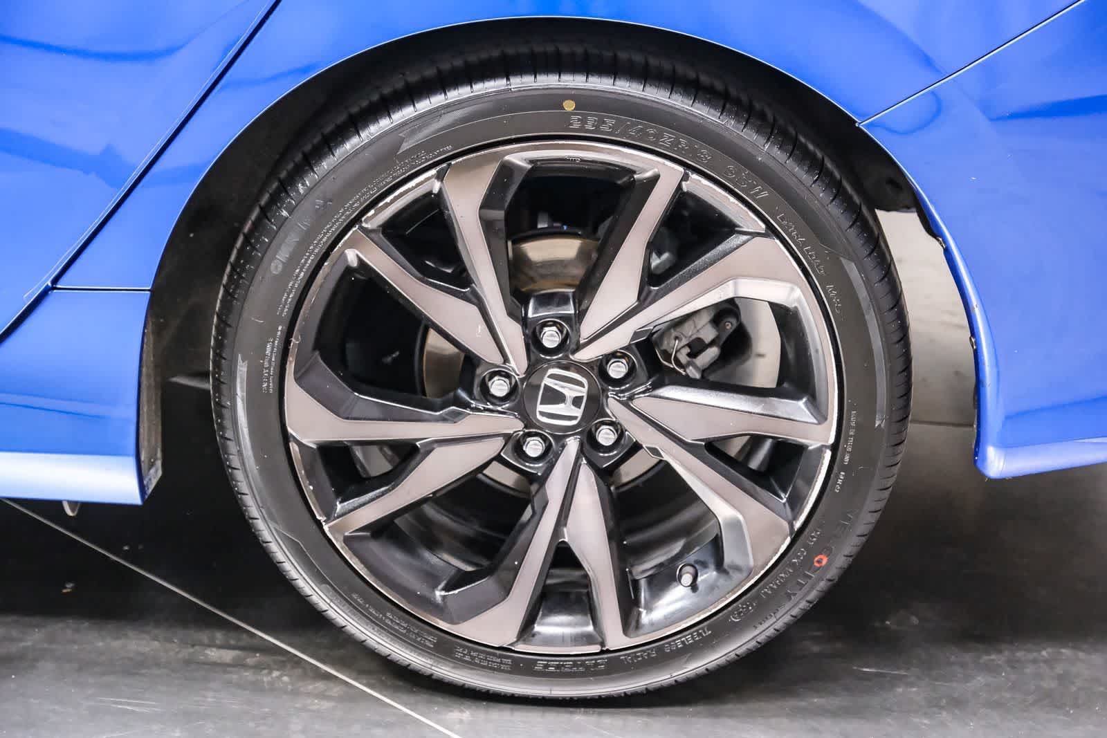 Thumbnail: 2019 Honda Civic - 8