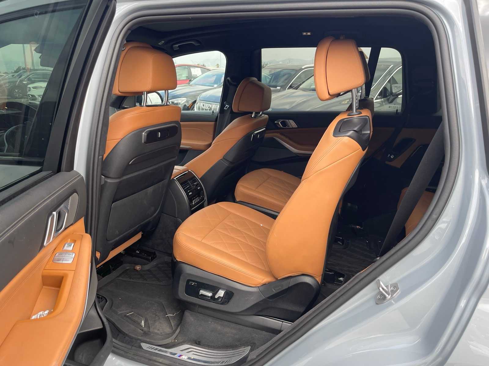 Thumbnail: 2024 BMW X7 - 6