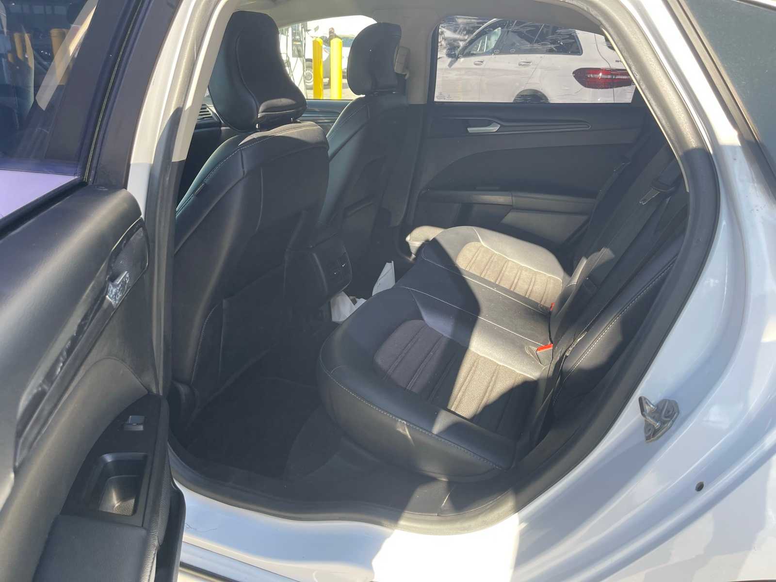 Thumbnail: 2018 Ford Fusion - 3